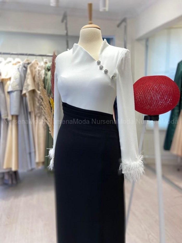 Saks Dik Hakim Yaka Abiye