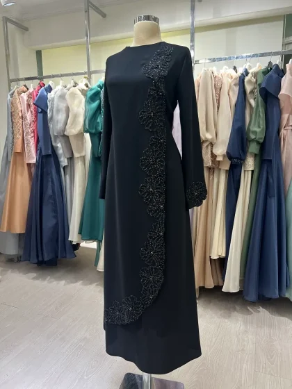 siyah tesettür abiye