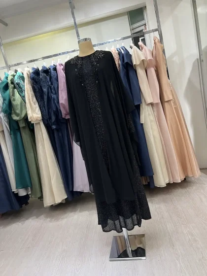 Siyah Şifon Pelerin Detaylı Simli Büyük Beden Abiye